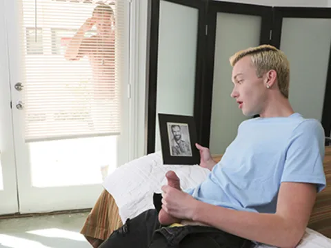 The Dude Next Door Ch two: Sneaking In